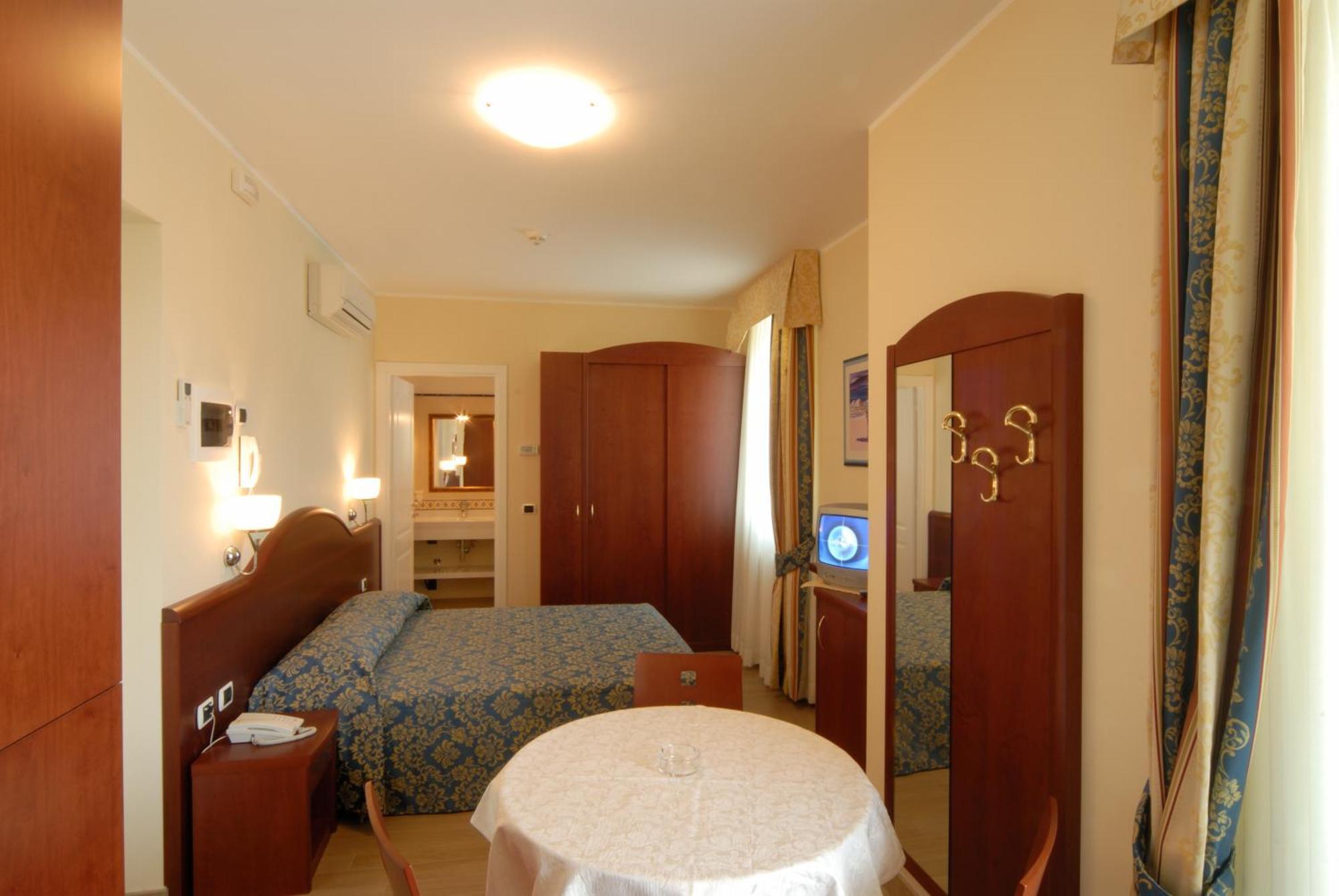 Residence Costa Smeralda Grottammare Dış mekan fotoğraf