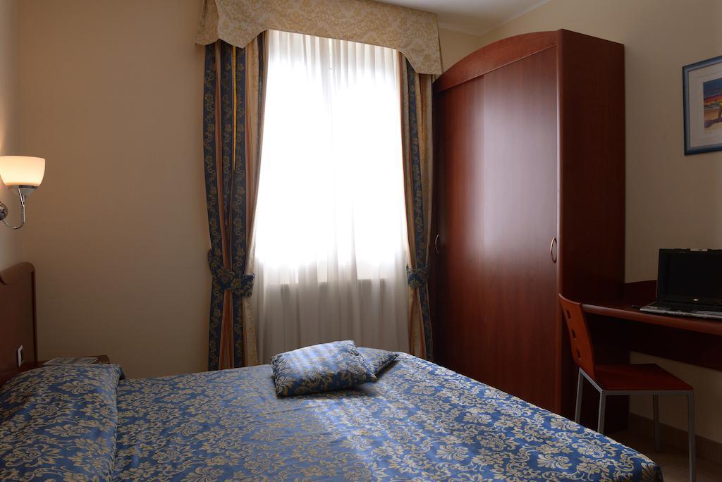 Residence Costa Smeralda Grottammare Dış mekan fotoğraf